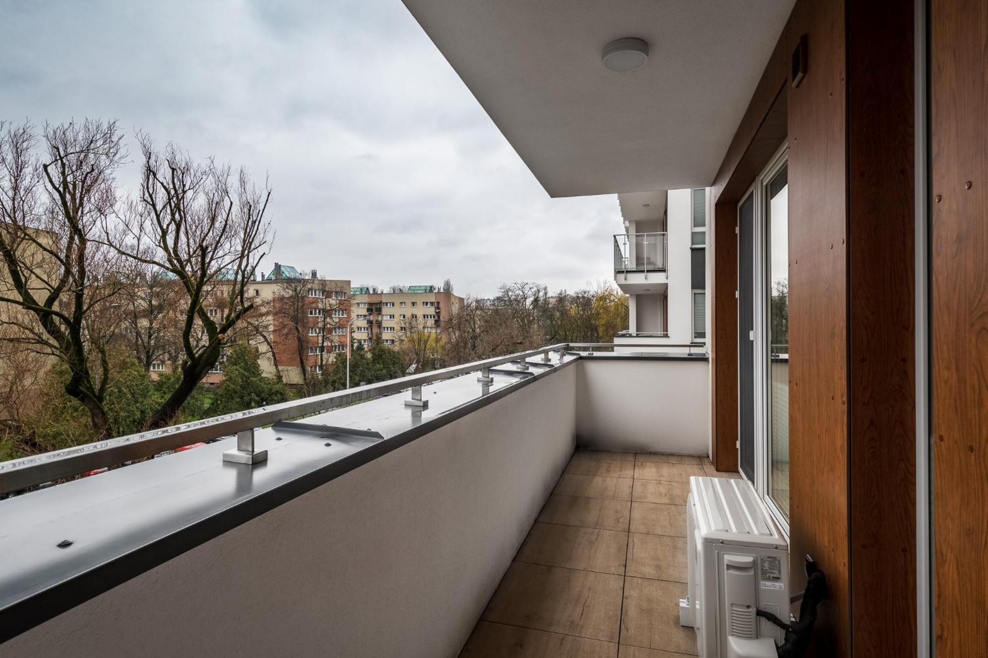 D&K Apart 1 Sierpnia 32A Apartment Warsaw Exterior photo